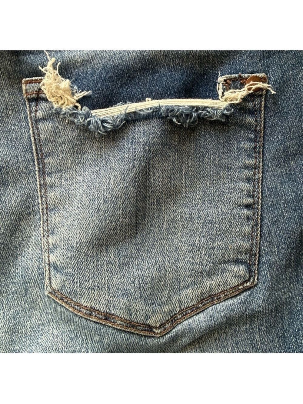 β JUDY BLUE distressed straight crop jeans π sz 5/27 β¨ - Picture 12 of 16